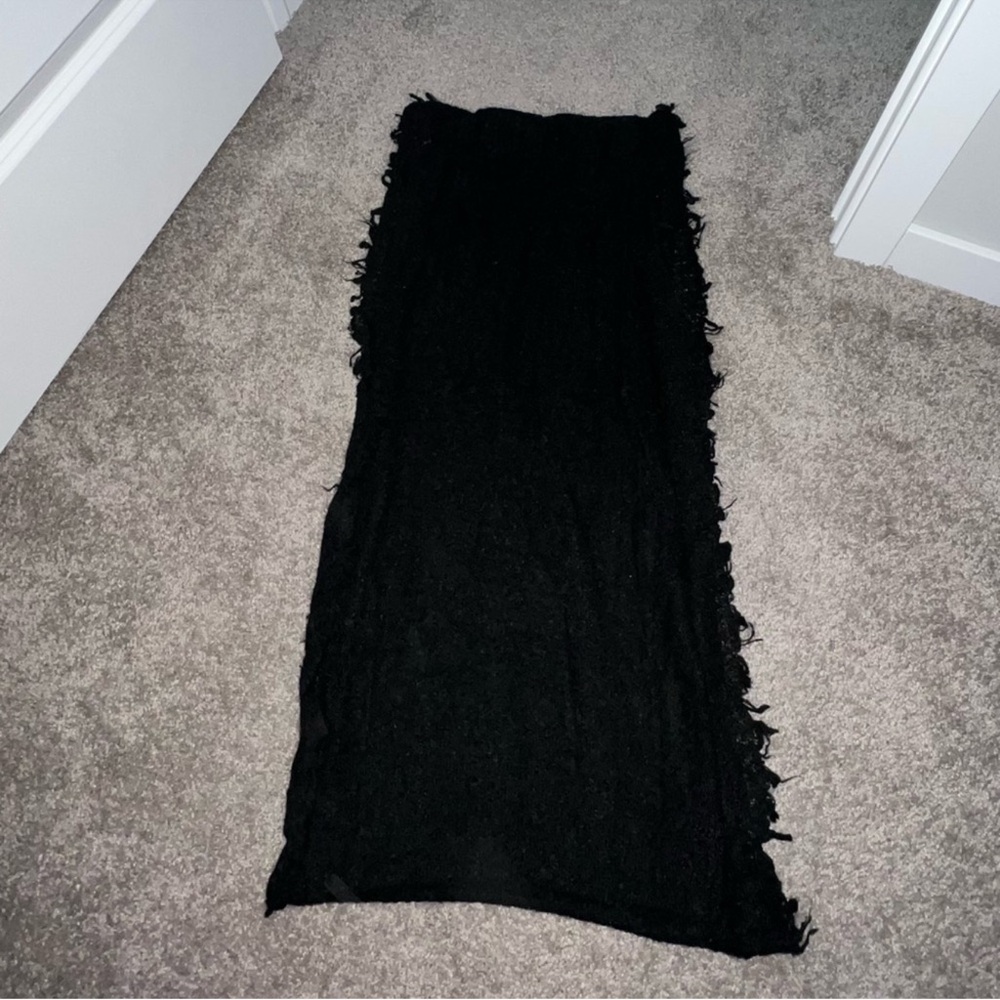 Assorted Scarves Collection - Picture 16 of 16